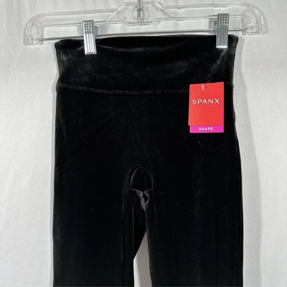 NWT $98 Spanx [ XS ] Velvet Leggings in Very Black #5621‎